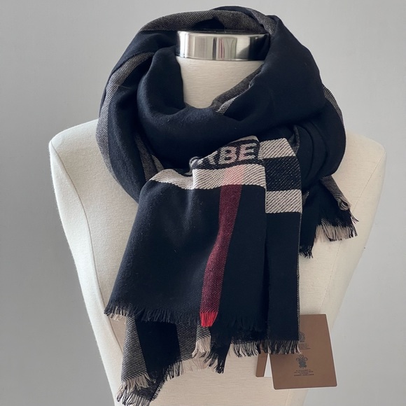 Burberry Gauze Stripe Scarf in Black - Picture 3 of 9